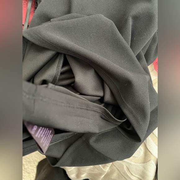 HALE BOB Black Lace Trim Short Sleeved
Bodycon Dress (S) NWT - Picture 17 of 17